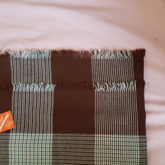 NEW Vera Scarf / Wrap - Picture 8 of 9